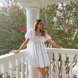 Meet your Posher, Emma